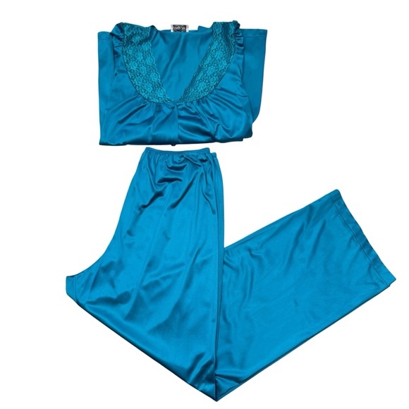 Vintage Vanity Fair Blue Nylon Pajama Set Top and Pants Size Large - Picture 1 of 12